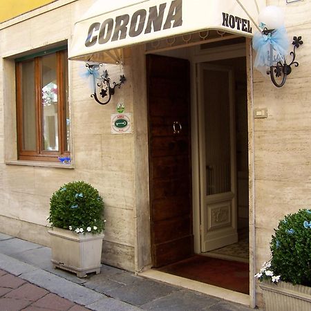 Albergo Corona Salsomaggiore Terme Kültér fotó