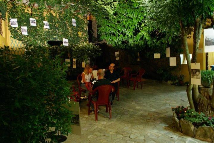 Albergo Corona Salsomaggiore Terme Kültér fotó