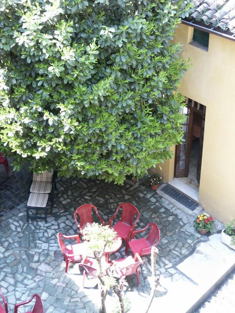 Albergo Corona Salsomaggiore Terme Kültér fotó