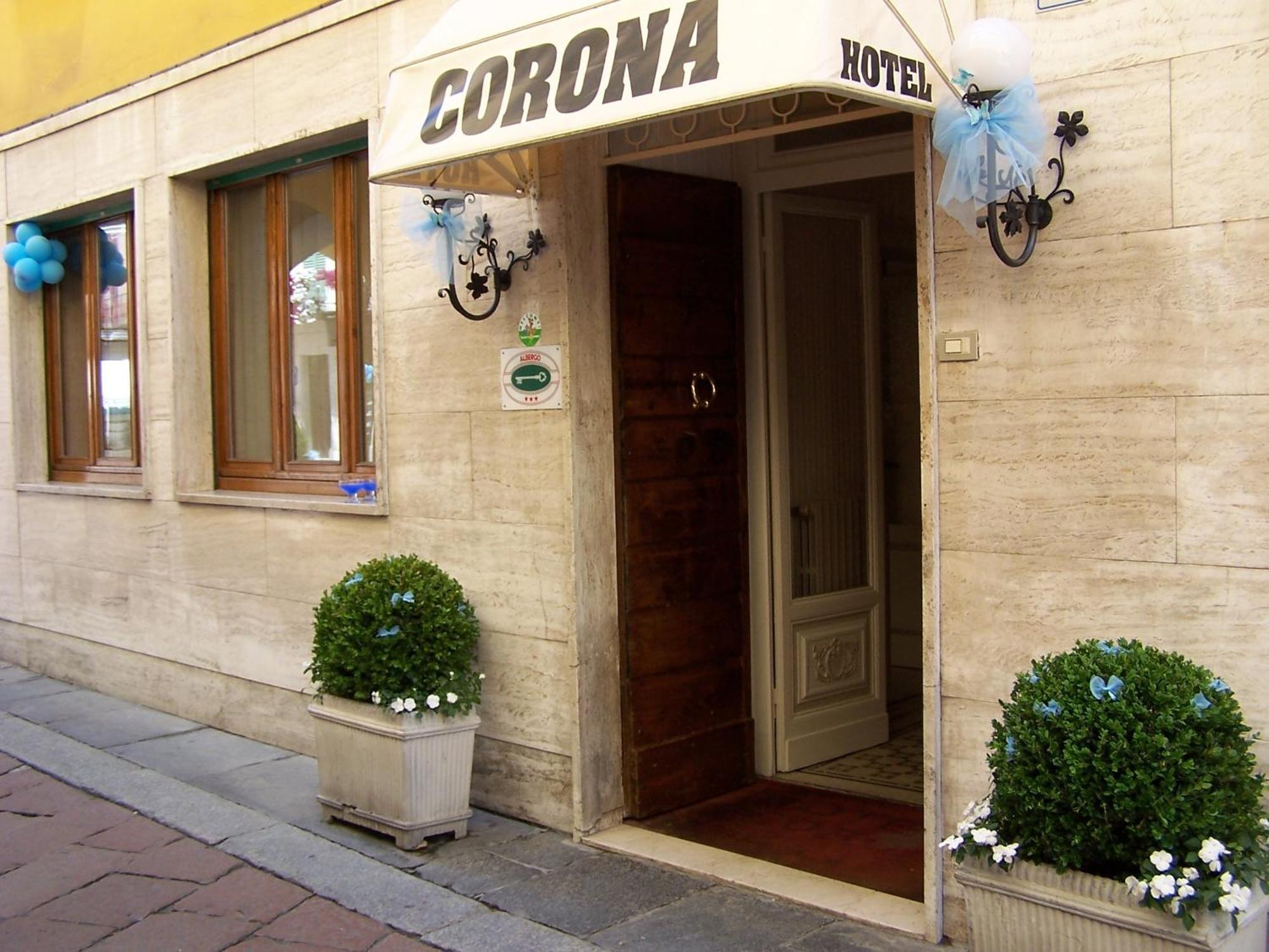 Albergo Corona Salsomaggiore Terme Kültér fotó